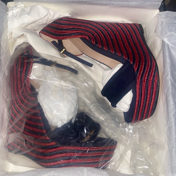Authentic Gucci women wedges - Picture 8 of 8